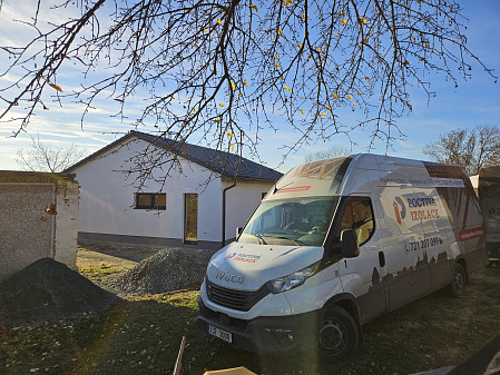 Izolace stropu dřevostavby-novostavby rodinného domu v Dobrušce